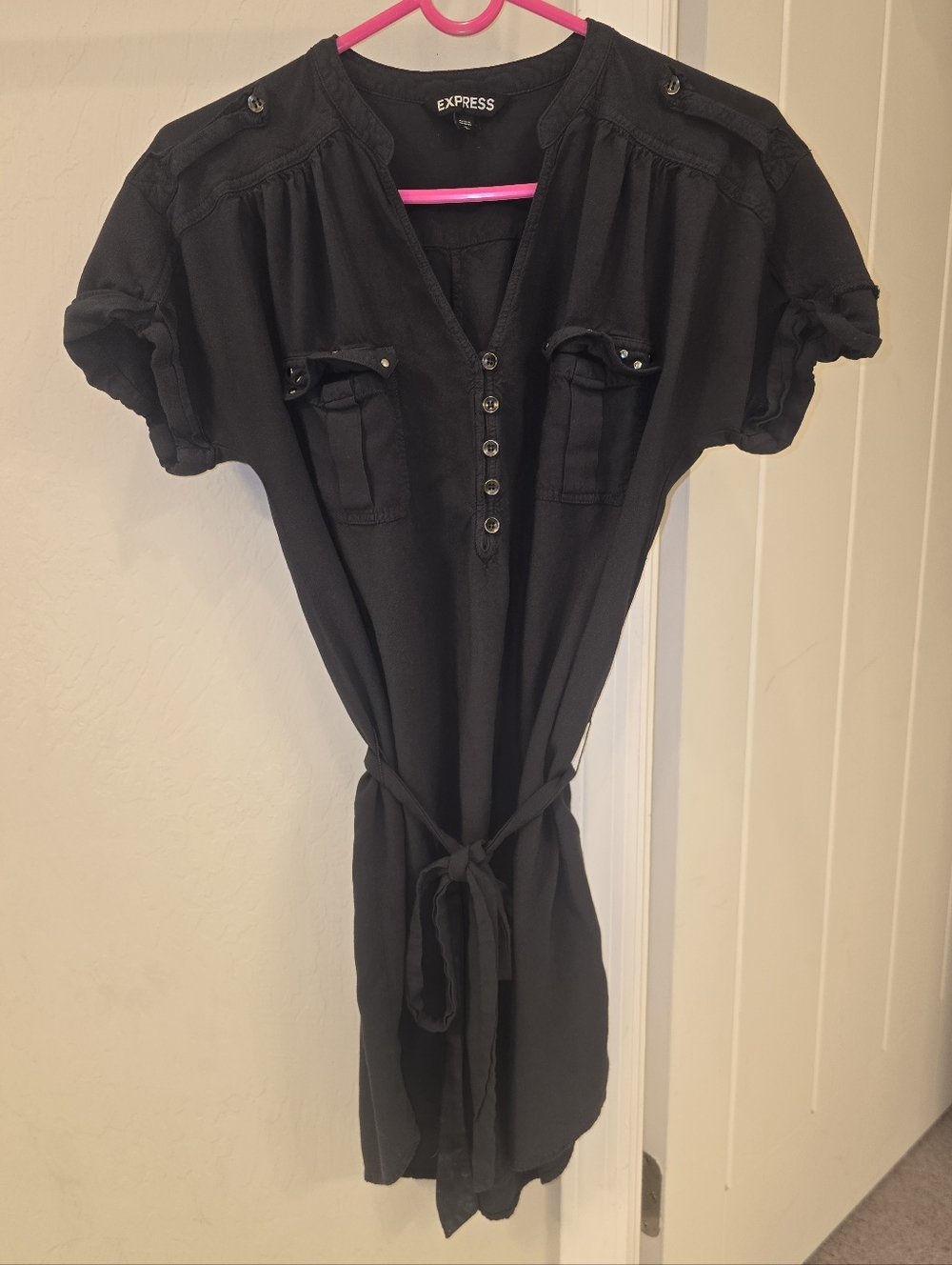 Express Dark Gray Short Sleeve Button Front Shirt Dress W/ Waist Tie Size: Small